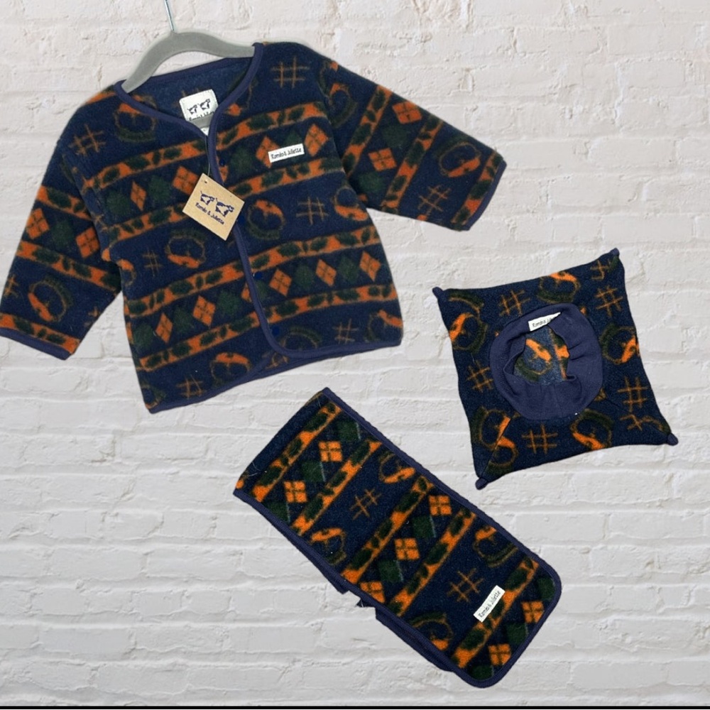 Romeo & Juliette Vintage Three-Piece Fleece Set
